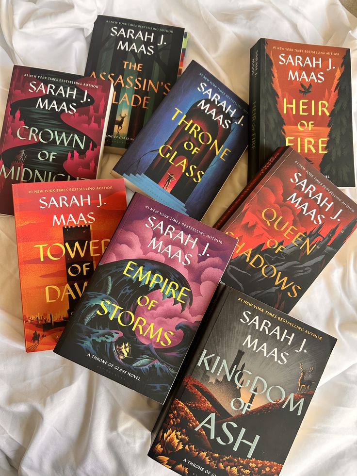 Throne of Glass Series (8 Books) by Sarah J. Maas